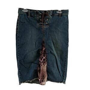 EUC xoxo Skirt